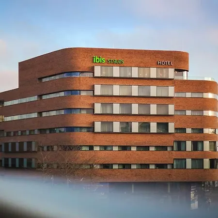Ibis Styles Centre Hotel