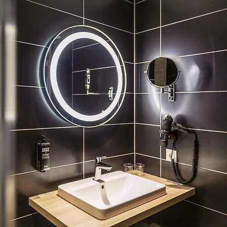 Ibis Styles Centre Hotel