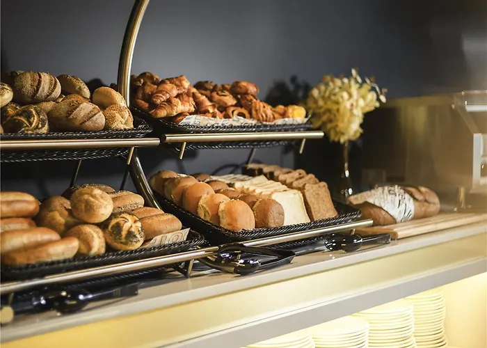 Ibis Styles Centre *